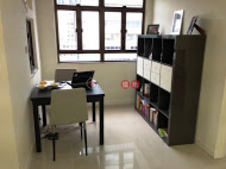  Flat for Rent in Chiu Hin Mansion, Wan Chai
