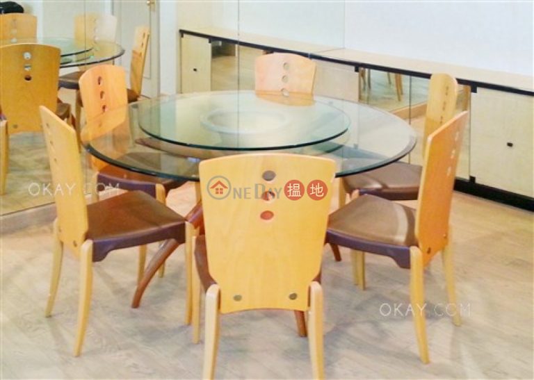 3房3廁,極高層,星級會所《會展中心會景閣出售單位》