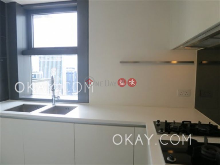 Gorgeous 3 bedroom on high floor with balcony & parking | For Sale