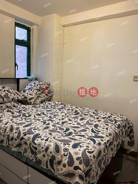 Kai Ming Building | 2 bedroom Low Floor Flat for Sale