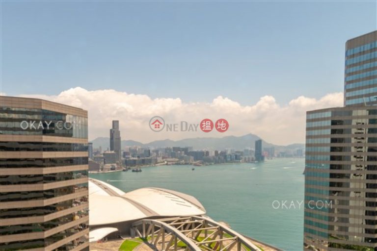 2房2廁,極高層,星級會所《會展中心會景閣出租單位》