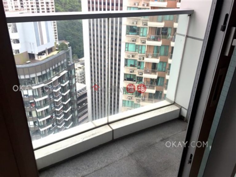 Popular 1 bedroom on high floor with balcony | For Sale