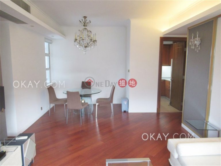 Stylish 3 bedroom on high floor | For Sale