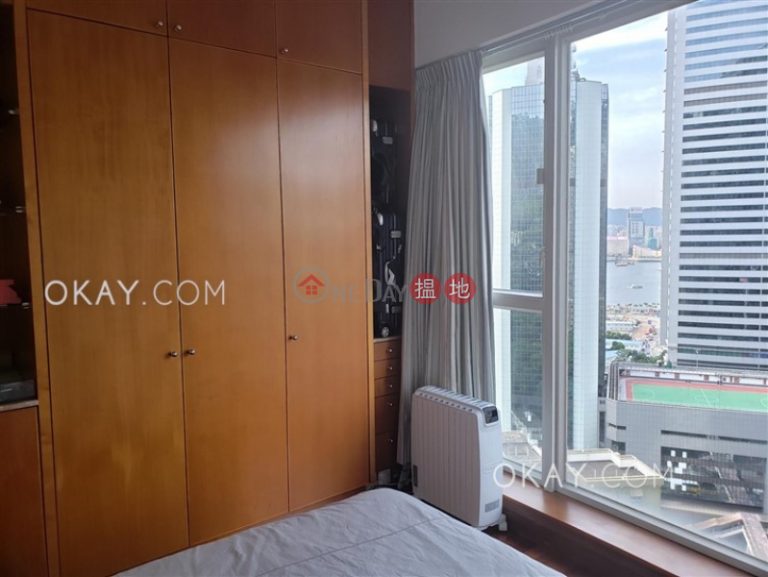 Charming 2 bedroom on high floor with sea views | Rental