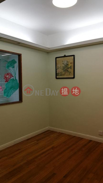  Flat for Rent in Lap Hing Building, Wan Chai