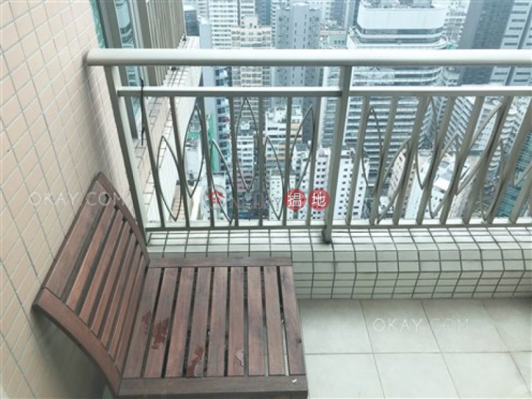 Lovely 2 bed on high floor with harbour views & balcony | Rental