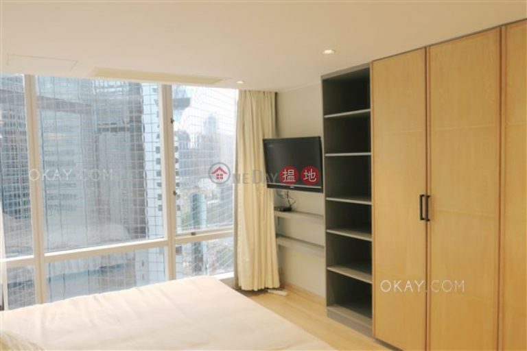 2房2廁,極高層,星級會所《會展中心會景閣出租單位》