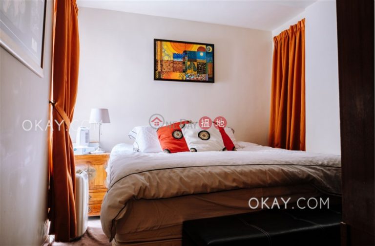Efficient 2 bedroom with balcony & parking | For Sale