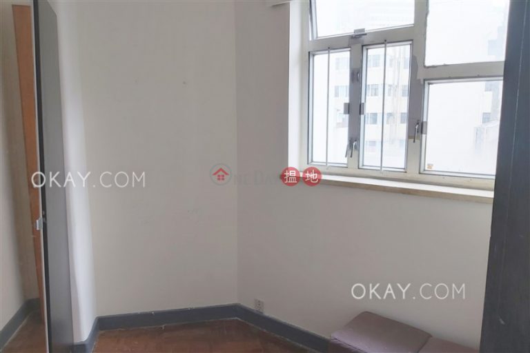 Elegant 3 bedroom in Wan Chai | For Sale