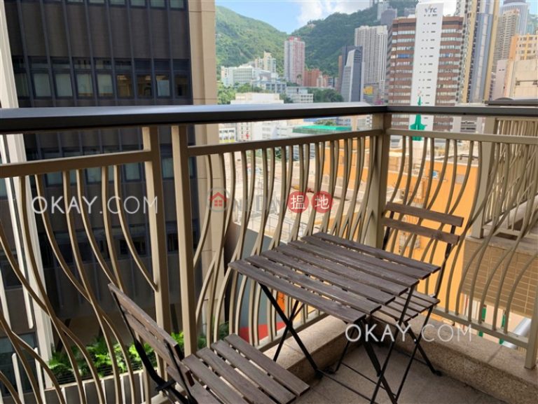 Cozy 2 bedroom with balcony | For Sale