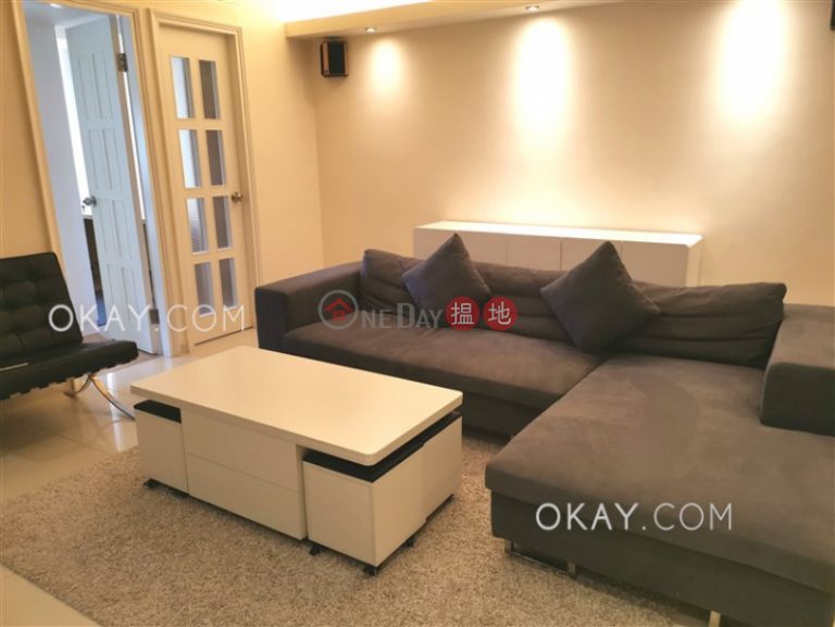 Lovely 1 bedroom with terrace | For Sale