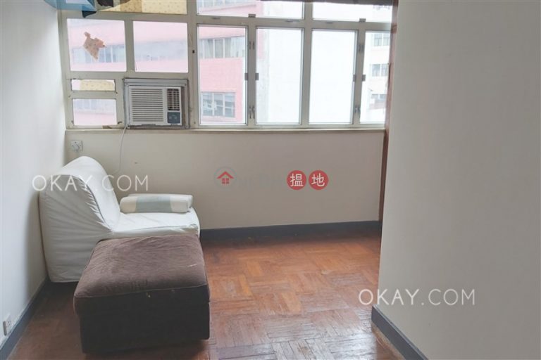 Elegant 3 bedroom in Wan Chai | For Sale