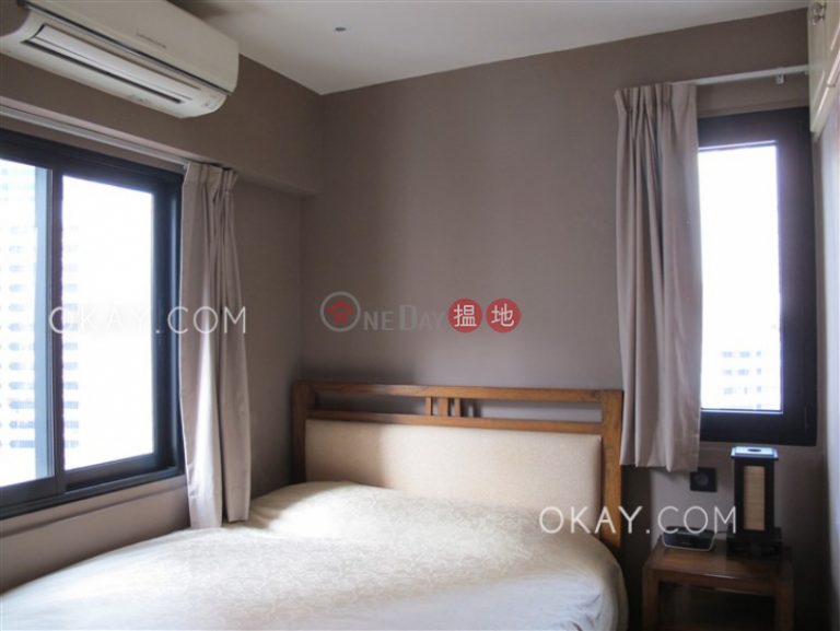Tasteful 1 bedroom on high floor with balcony | For Sale