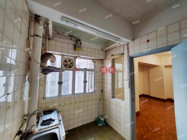 Kwong Sang Hong Building Block A | 2 bedroom Mid Floor Flat for Sale