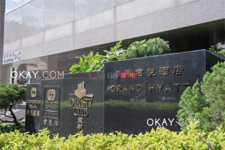 1房1廁,極高層,星級會所《會展中心會景閣出售單位》