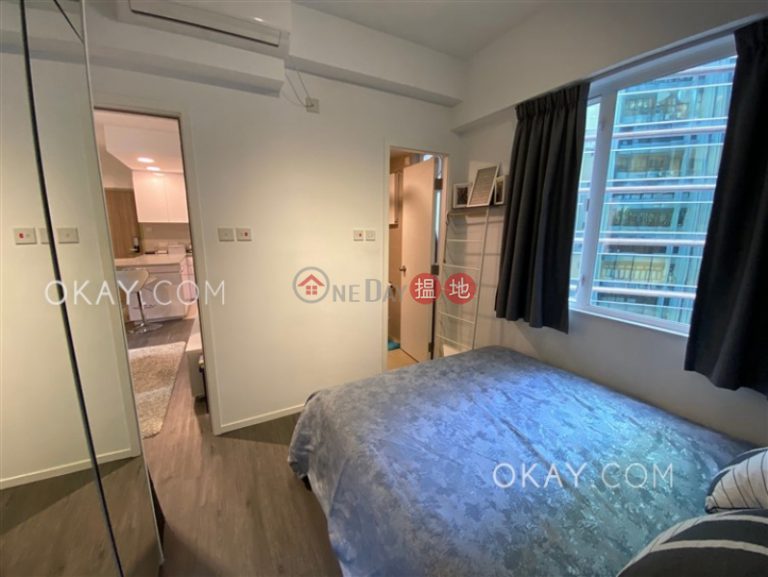 Popular 2 bedroom in Wan Chai | For Sale