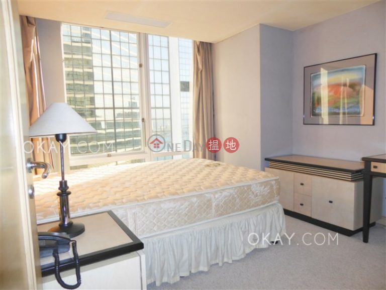 Stylish 1 bedroom in Wan Chai | For Sale