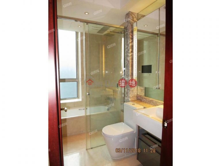 The Avenue Tower 2 | 2 bedroom Mid Floor Flat for Rent