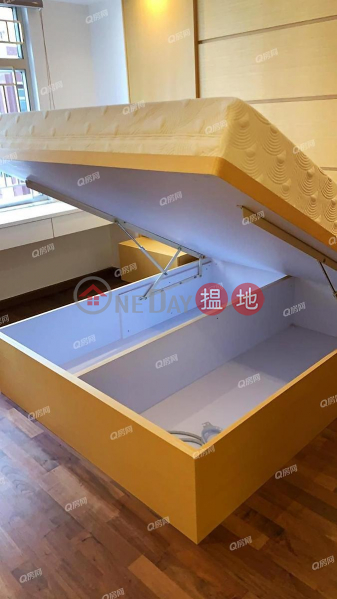 乾淨企理，有匙即睇，環境清靜，間隔實用《鳳凰閣 5座買賣盤》