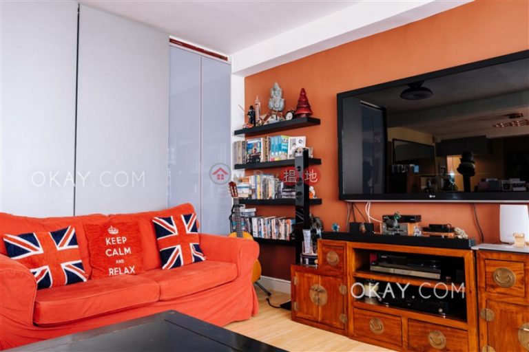 Efficient 2 bedroom with balcony & parking | For Sale