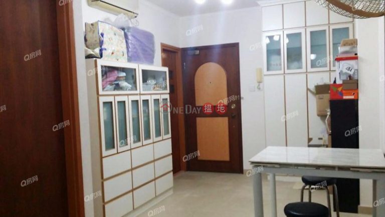 Yanville | 1 bedroom Mid Floor Flat for Sale