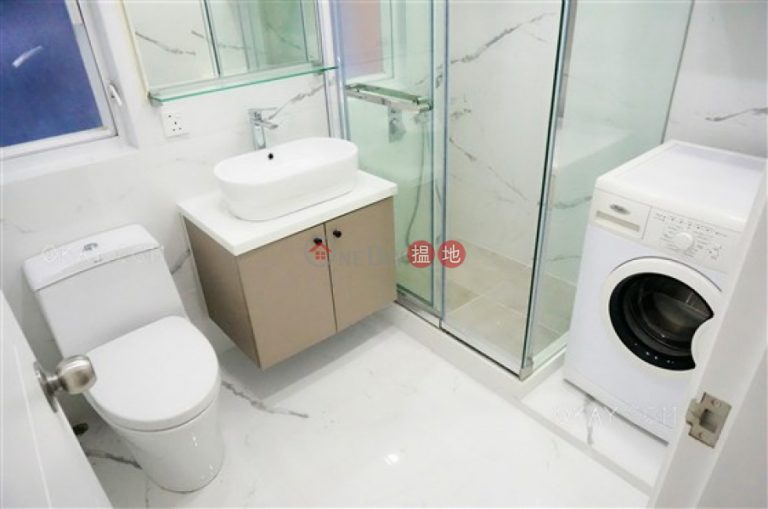 Elegant 2 bedroom in Wan Chai | For Sale