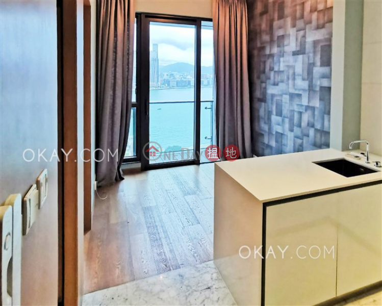 Cozy 1 bed on high floor with harbour views & balcony | Rental