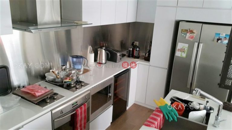 Popular 3 bedroom in Wan Chai | For Sale