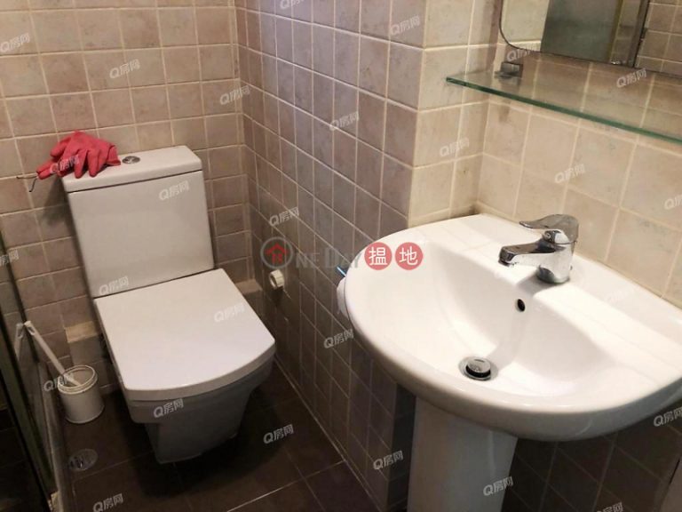 Tonnochy Towers | 1 bedroom Low Floor Flat for Sale