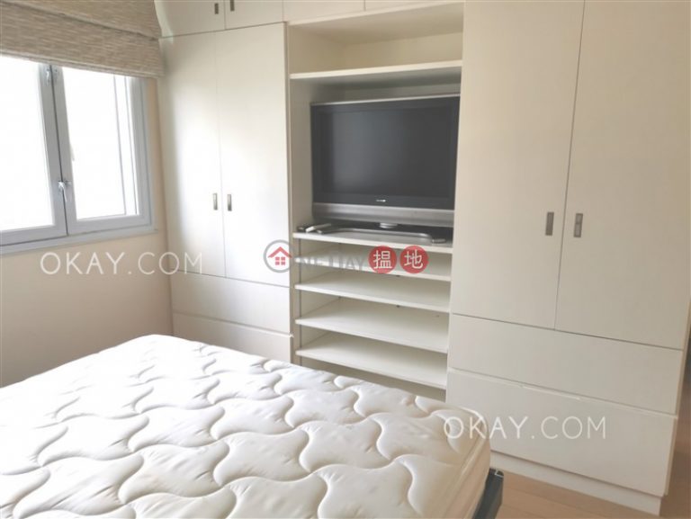 Lovely 1 bedroom with terrace | For Sale