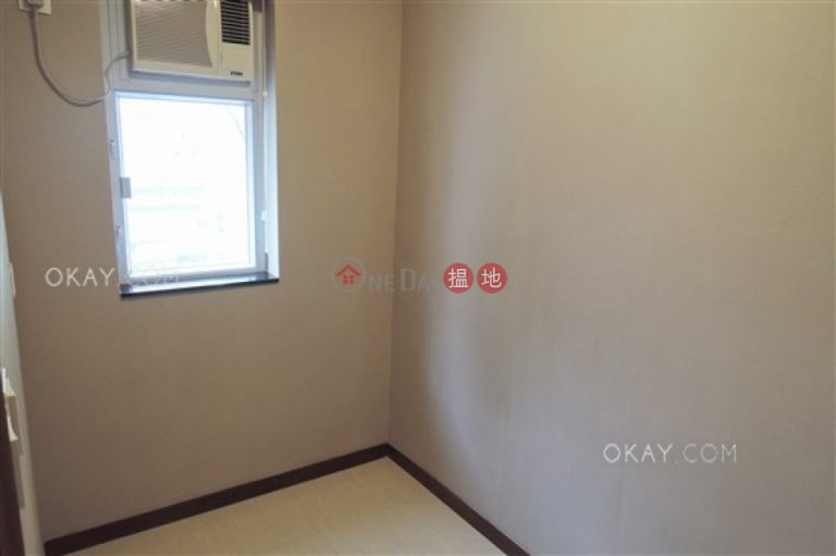 3房1廁,極高層《偉倫大樓出售單位》
