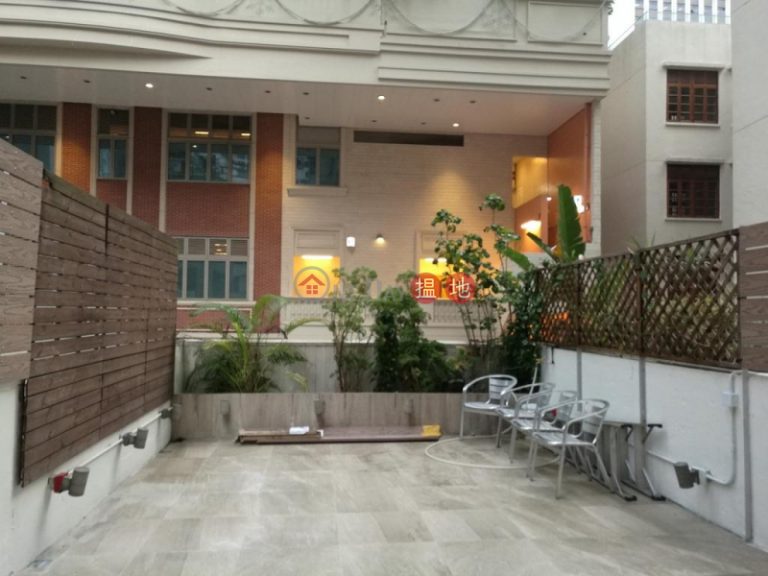  Flat for Sale in Mountain View Mansion, Wan Chai