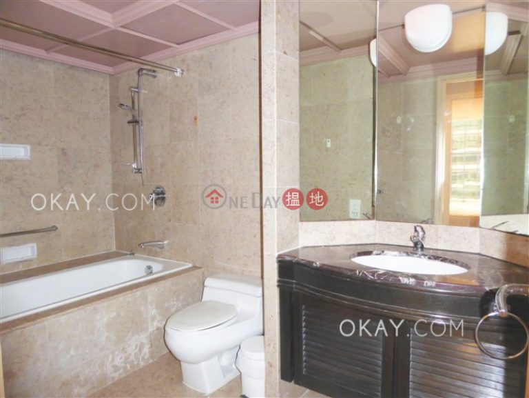 Stylish 1 bedroom in Wan Chai | For Sale