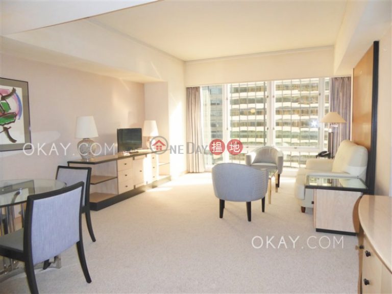 Stylish 1 bedroom in Wan Chai | For Sale