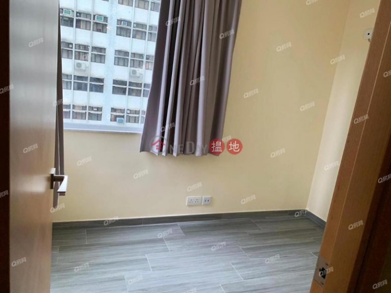 Lok Moon Mansion | 2 bedroom High Floor Flat for Sale