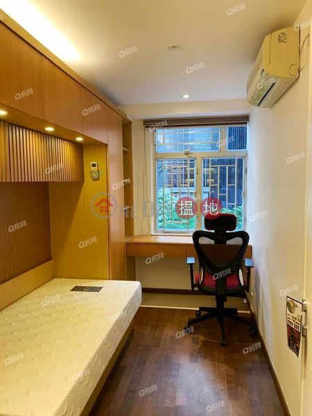 Block 5 Phoenix Court | 2 bedroom Low Floor Flat for Rent