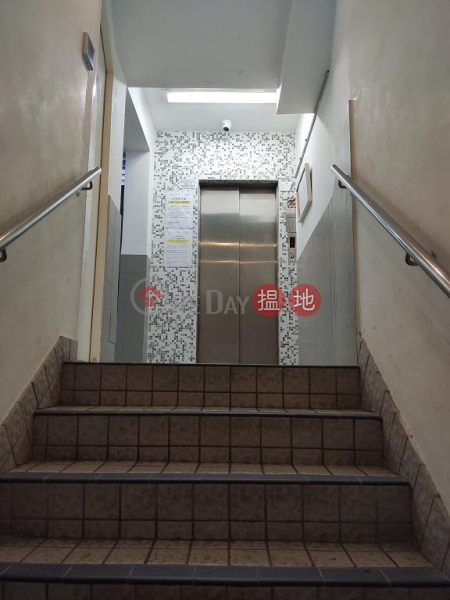  Flat for Sale in Lok Go Building, Wan Chai