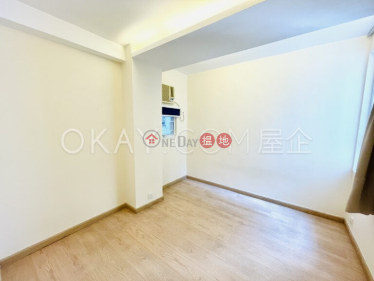 Efficient 2 bedroom with balcony & parking | Rental