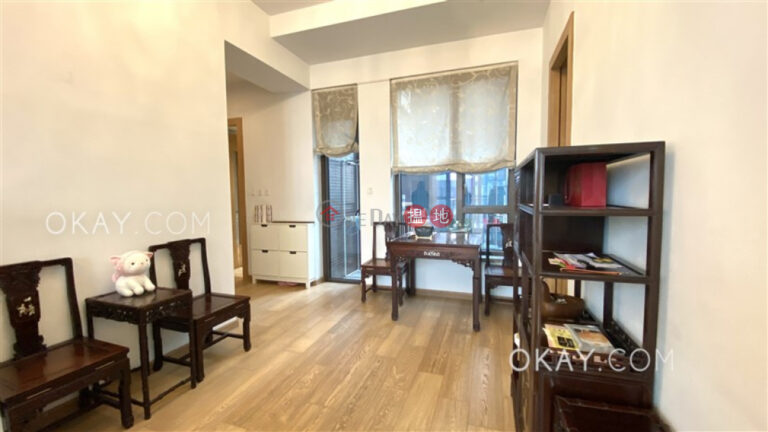 Luxurious 2 bedroom in Wan Chai | For Sale