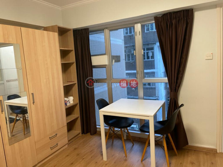  Flat for Rent in Valiant Court, Wan Chai