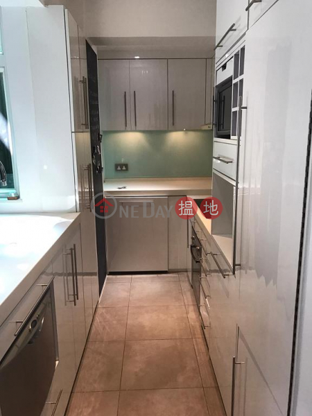  Flat for Sale in Linfond Mansion, Wan Chai