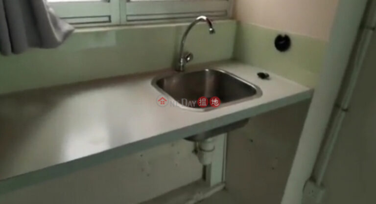 電話: 98755238