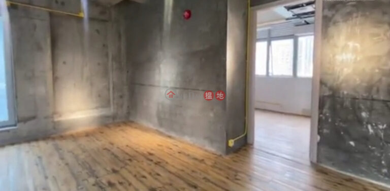 電話: 98755238