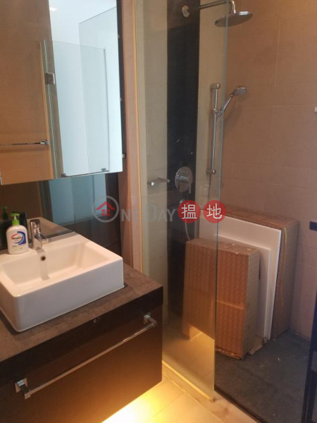  Flat for Sale in J Residence, Wan Chai