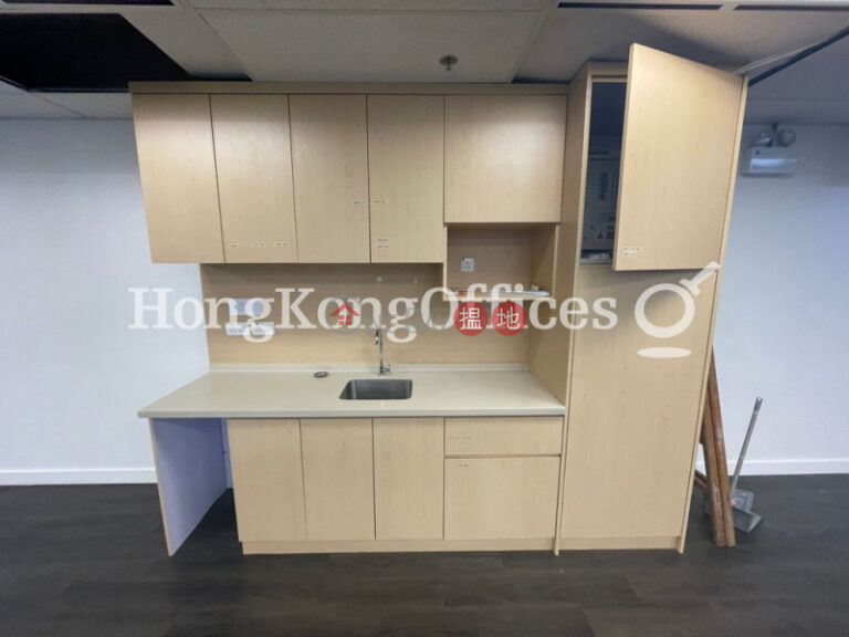 Office Unit for Rent at Tai Yau Building