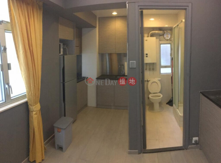  Flat for Rent in Kar Yau Building, Wan Chai