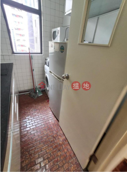  Flat for Rent in 163 Hennessy Road, Wan Chai