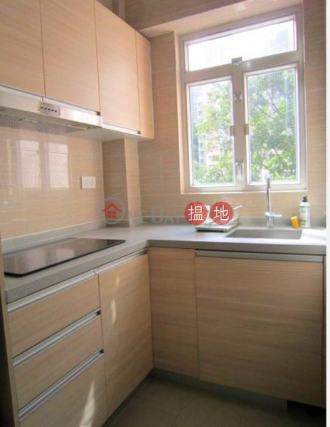  Flat for Rent in Wai Man House, Wan Chai