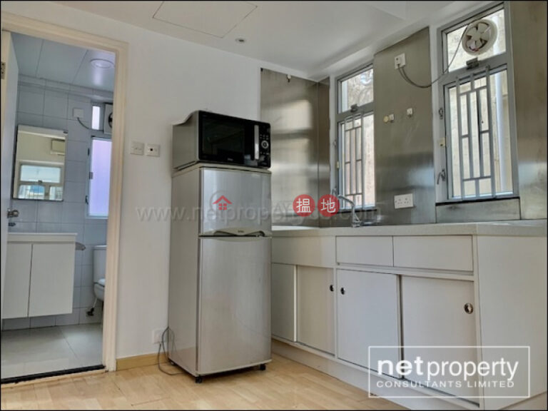 2 bedroom Apartment with Roof
