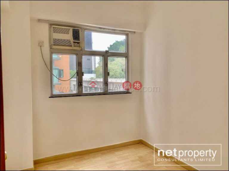 2 bedroom Apartment with Roof